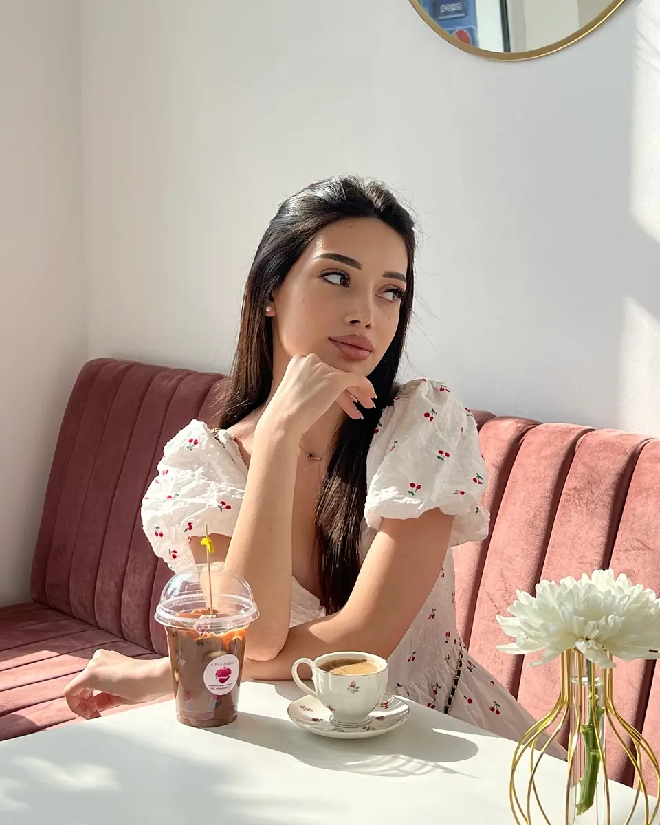 Аделина эскорт в городе Москва