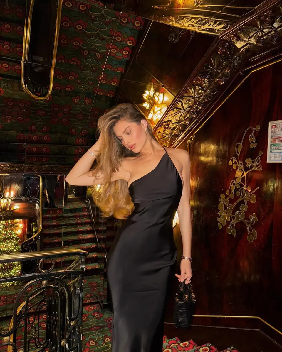 Нана эскорт в городе Москва