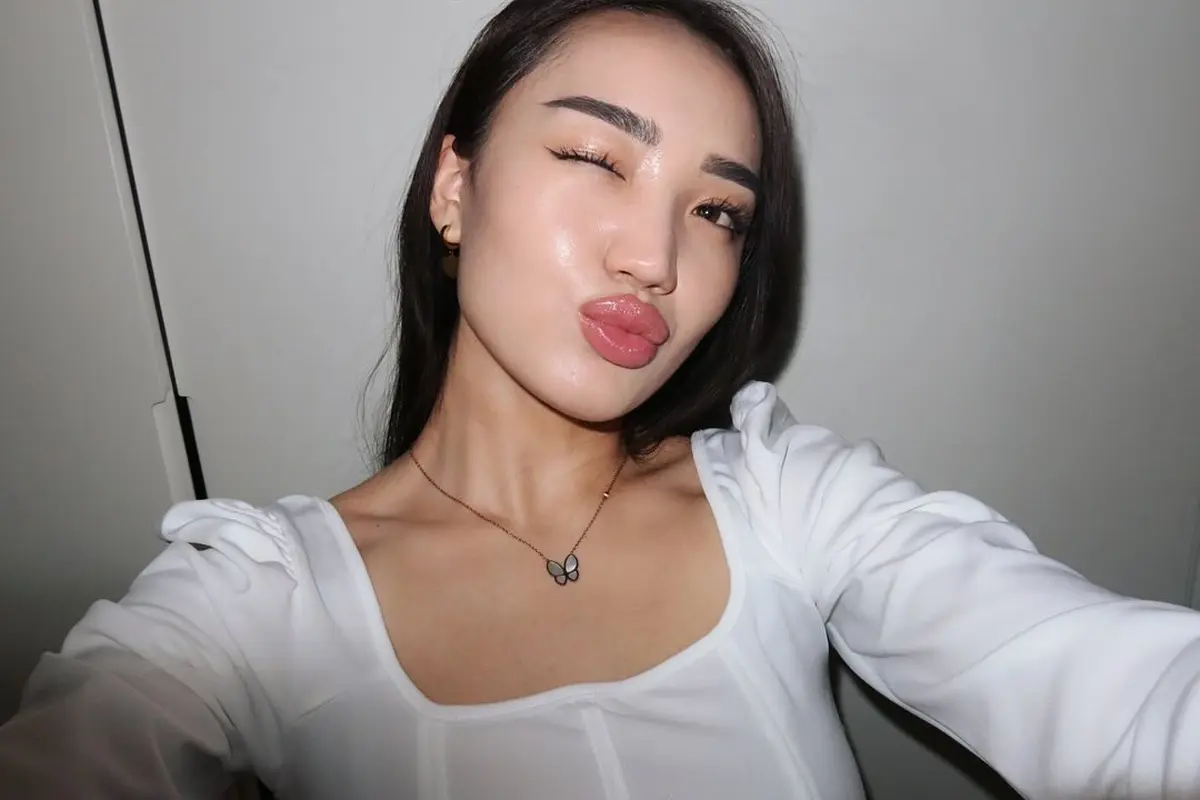 Сора эскорт в городе Москва