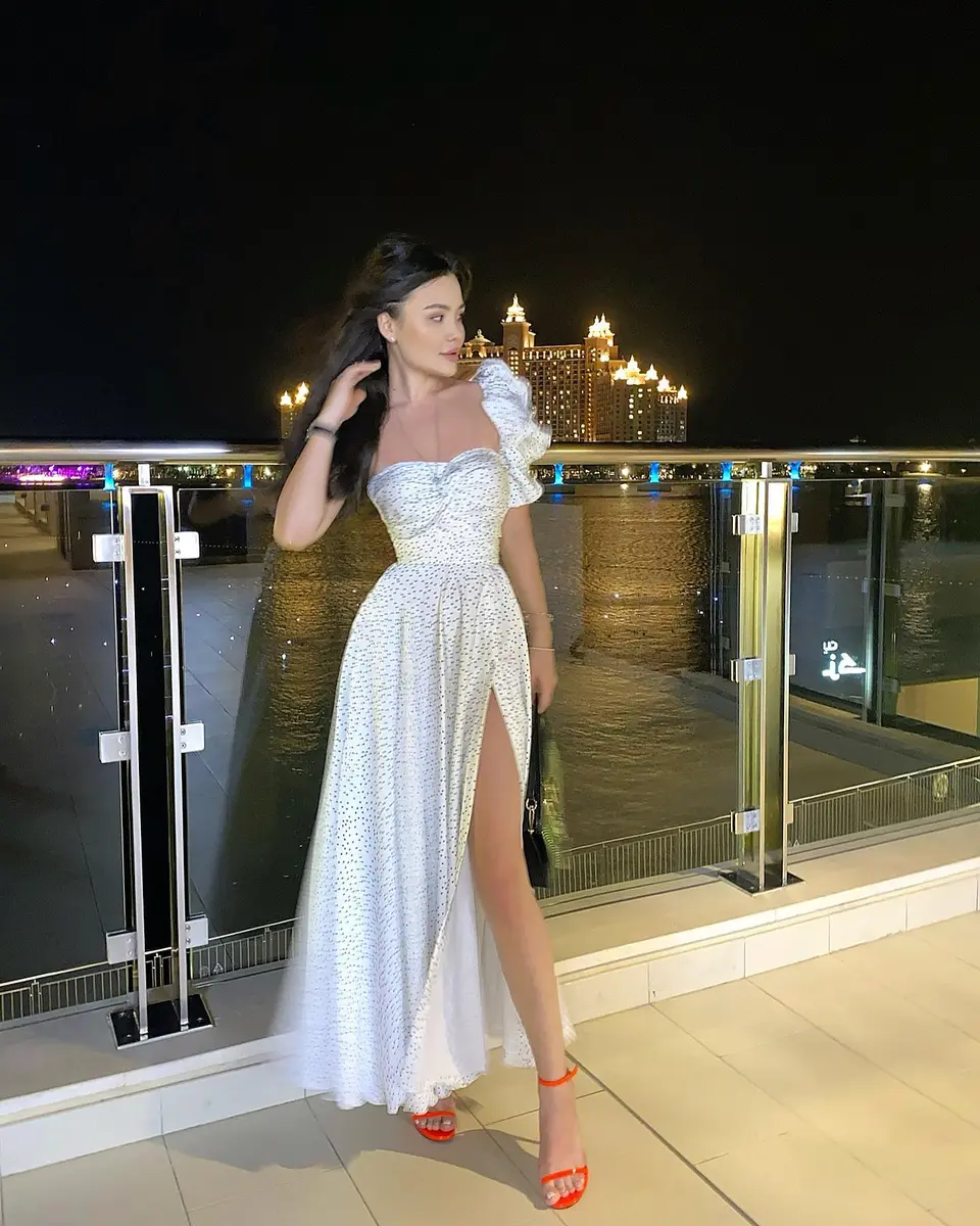 Зарина эскорт в городе Москва